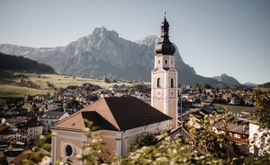 Dolomity to nie tylko góry. Odkryj uroki miast Południowego Tyrolu