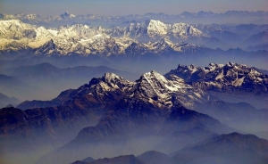 Beyond Possible. Wiara w siebie góry przenosi - historia o rekordowym zdobyciu Korony Himalajów